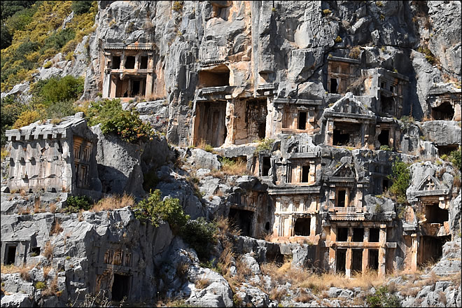 La nécropole maritime de Myra