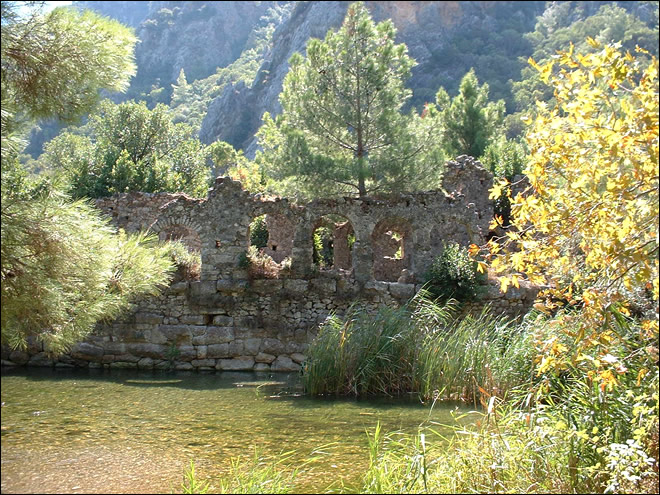 Entrepôts à Olympos en Turquie