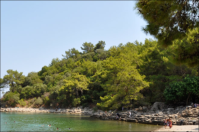 Le port militaire de Phaselis